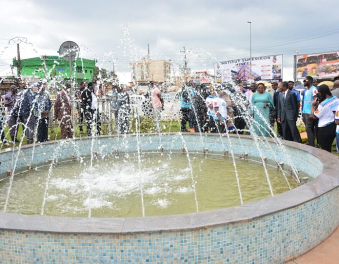 Embellissement de Yaoundé : trois fontaines d’eau mises en service